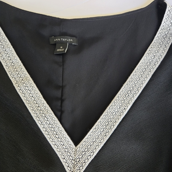 ANN TAYLOR Elegant Black and White Chevron Dress. Size 10 - Picture 4 of 12